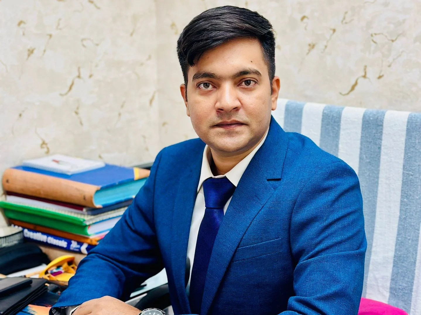 আমি চাই, আমার কাজের মাধ্যমে মানুষ বদলাক”— তরুণ উদ্যোক্তা ‘মেহেদী হাসানের’ অনুপ্রেরণার গল্প